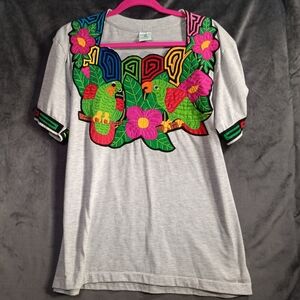 Cute Gray Parrot Embroidered Women's Tee